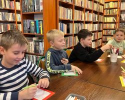 wizyta-gminna-biblioteka-Radłów (8)