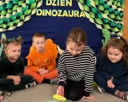 dzien-dinozaura (2)